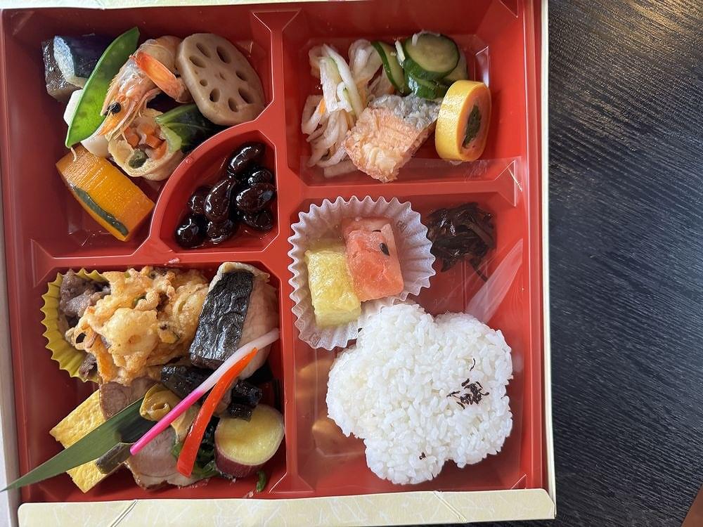 松花堂弁当